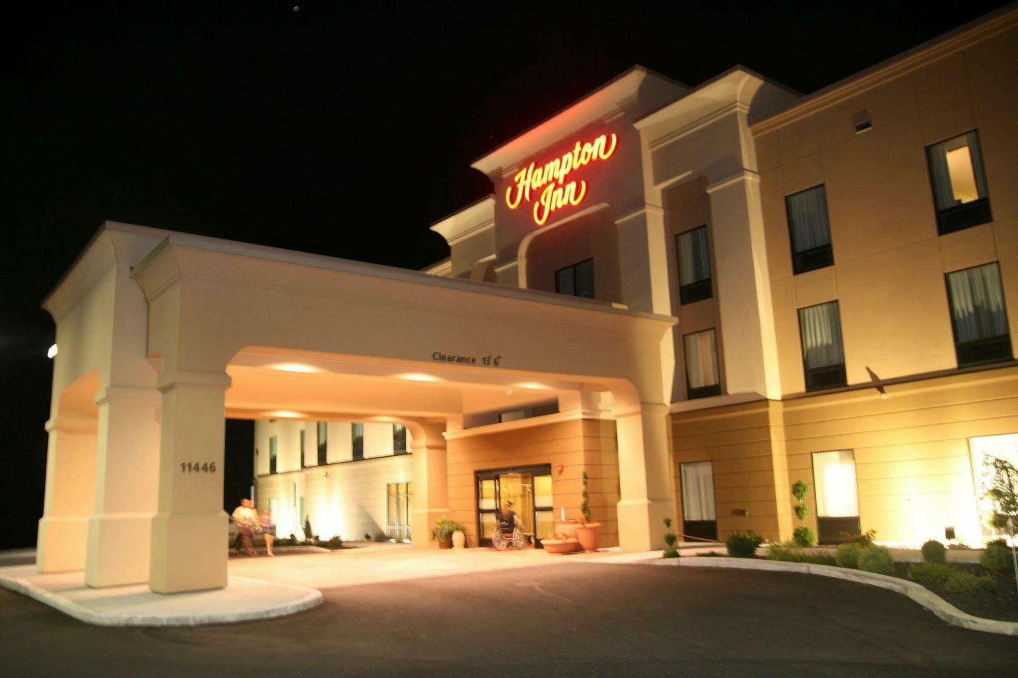 Hampton Inn Мидвилл Экстерьер фото